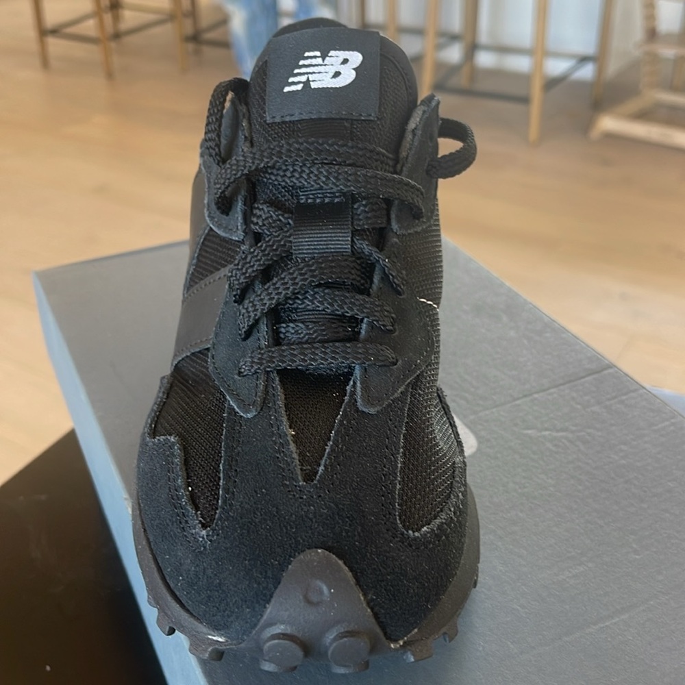 Men’s New Balance 327